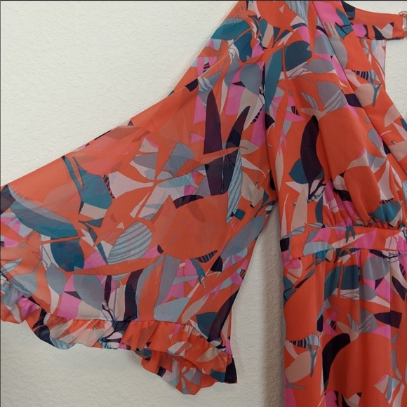 Clover and Sloane Multicolored Chiffon Dress - Picture 5 of 8